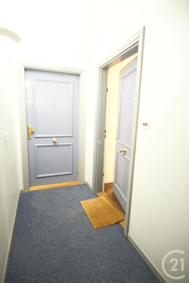 Appartement F2 à louer - 2 pièces - 43.82 m2 - FRESNES - 94 - ILE-DE-FRANCE - Century 21 Acv