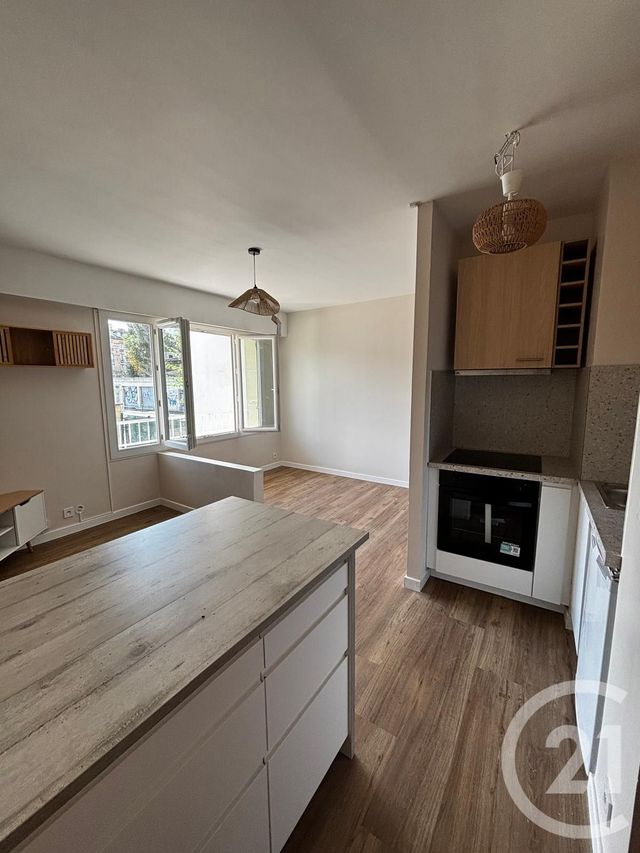 Appartement F1 à louer CHESSY