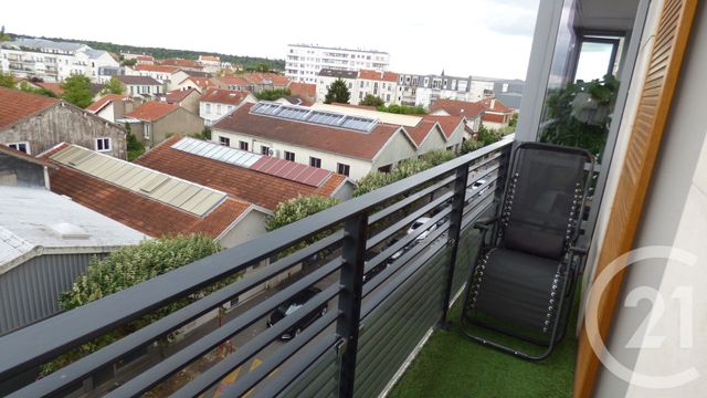 Appartement F2 à louer - 2 pièces - 43.89 m2 - MAISONS ALFORT - 94 - ILE-DE-FRANCE - Century 21 Acv
