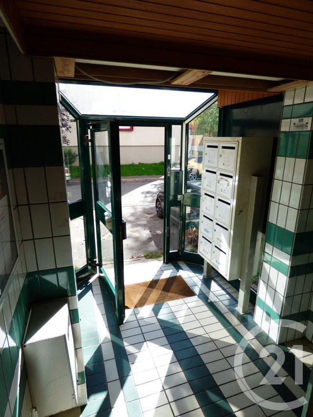 Appartement F3 à louer - 3 pièces - 55.92 m2 - CRETEIL - 94 - ILE-DE-FRANCE - Century 21 Acv
