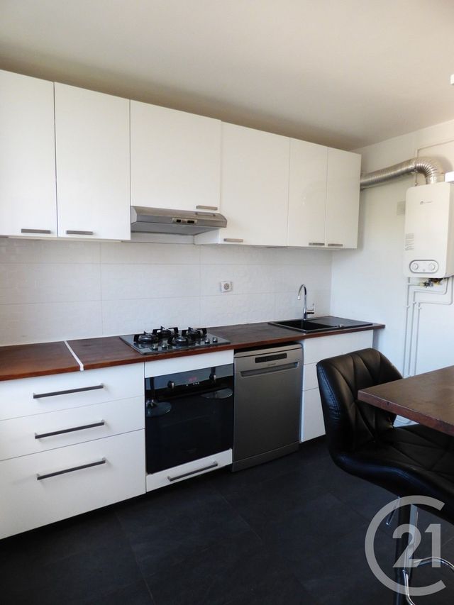 Appartement F3 à louer - 3 pièces - 55.92 m2 - CRETEIL - 94 - ILE-DE-FRANCE - Century 21 Acv