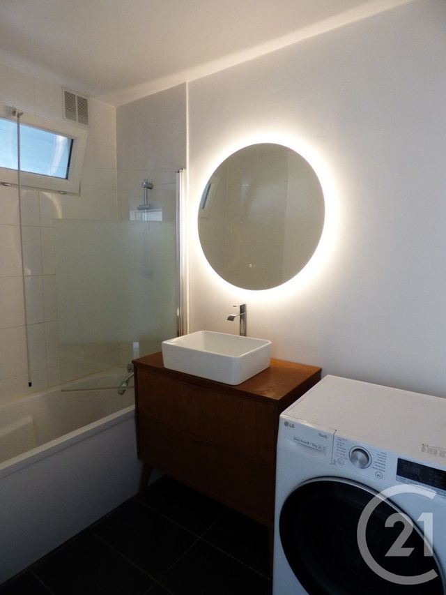Appartement F3 à louer - 3 pièces - 55.92 m2 - CRETEIL - 94 - ILE-DE-FRANCE - Century 21 Acv