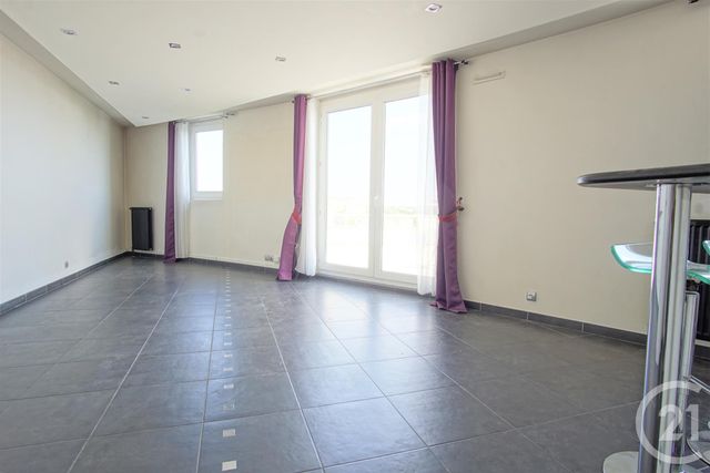 Appartement F4 à louer - 4 pièces - 81.64 m2 - CRETEIL - 94 - ILE-DE-FRANCE - Century 21 Acv