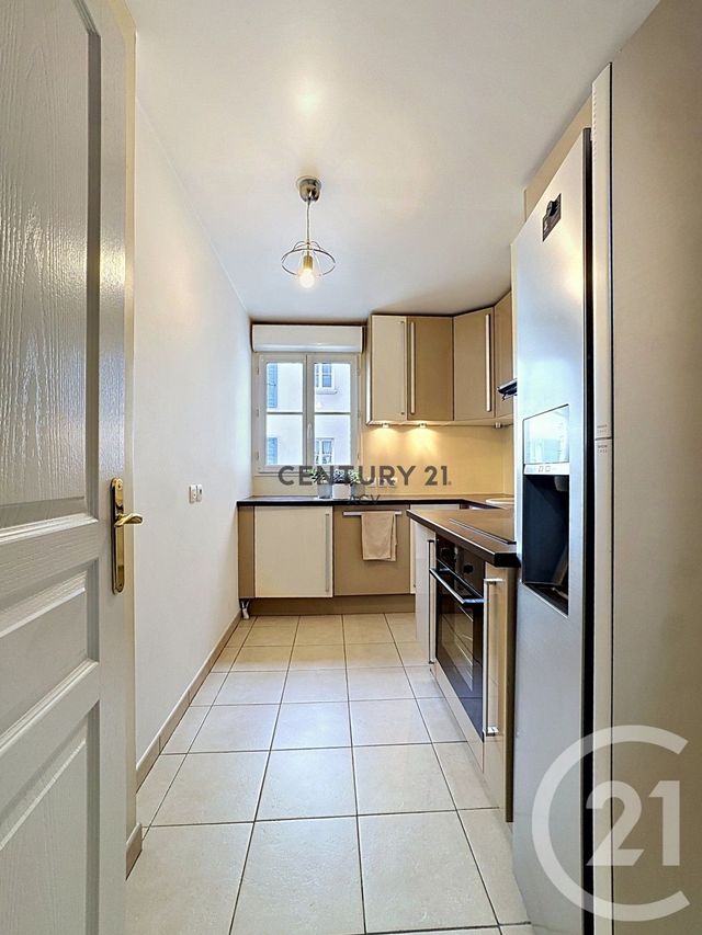Appartement F2 à vendre - 3 pièces - 61.62 m2 - MAISONS ALFORT - 94 - ILE-DE-FRANCE - Century 21 Acv