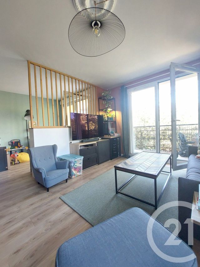 Appartement F4 à louer - 4 pièces - 76.1 m2 - CRETEIL - 94 - ILE-DE-FRANCE - Century 21 Acv