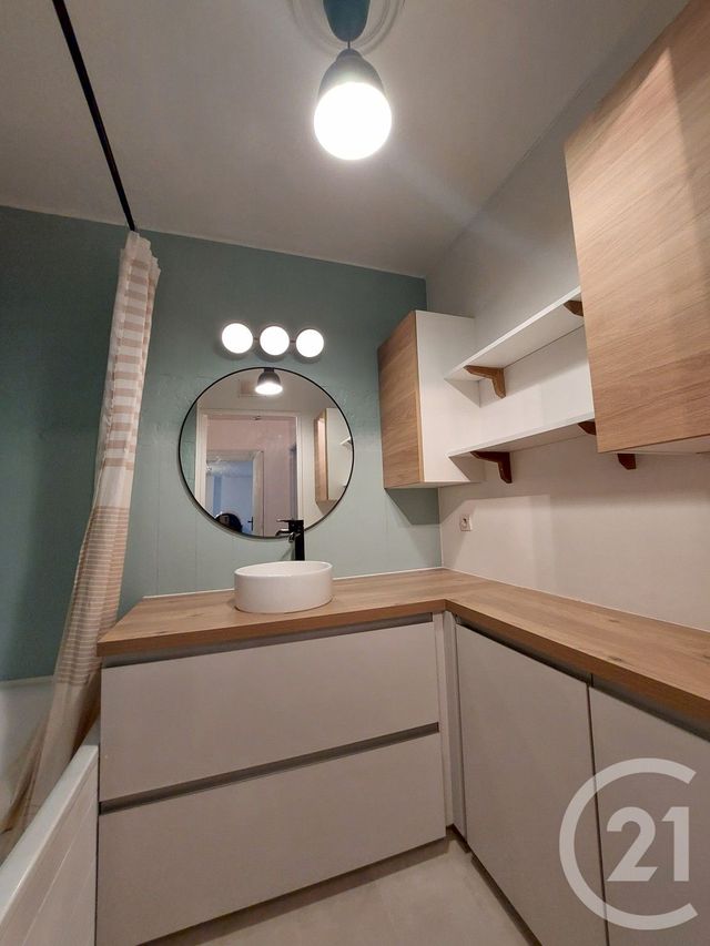 Appartement F4 à louer - 4 pièces - 76.1 m2 - CRETEIL - 94 - ILE-DE-FRANCE - Century 21 Acv
