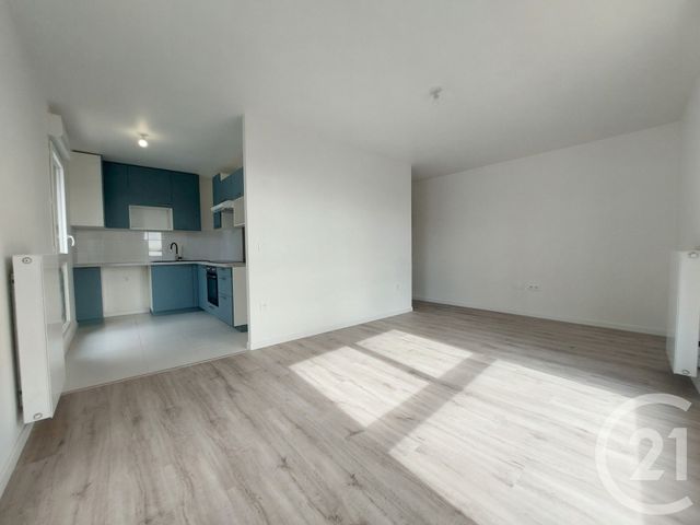 Appartement F2 à louer - 2 pièces - 48.38 m2 - CRETEIL - 94 - ILE-DE-FRANCE - Century 21 Acv