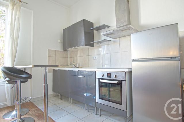 Appartement F2 à louer - 2 pièces - 35.84 m2 - CHOISY LE ROI - 94 - ILE-DE-FRANCE - Century 21 Acv
