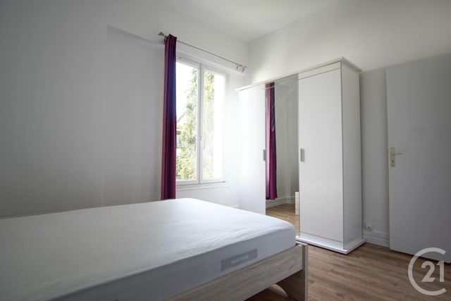 Appartement F2 à louer - 2 pièces - 35.84 m2 - CHOISY LE ROI - 94 - ILE-DE-FRANCE - Century 21 Acv