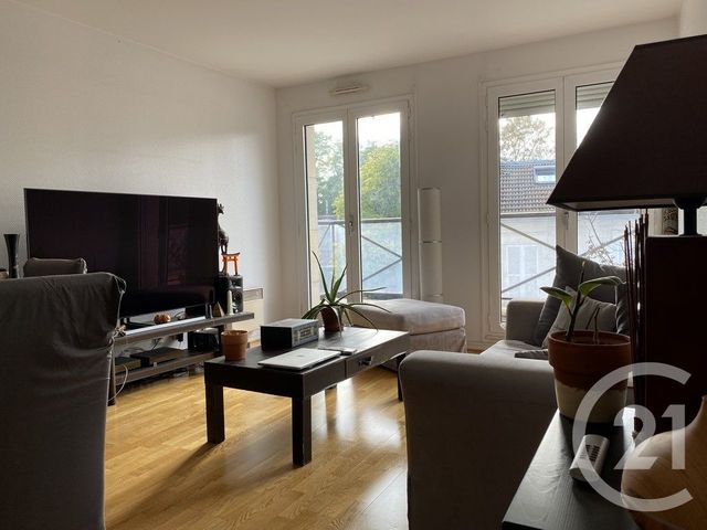 Appartement F3 à louer - 3 pièces - 65.3 m2 - MAISONS ALFORT - 94 - ILE-DE-FRANCE - Century 21 Acv