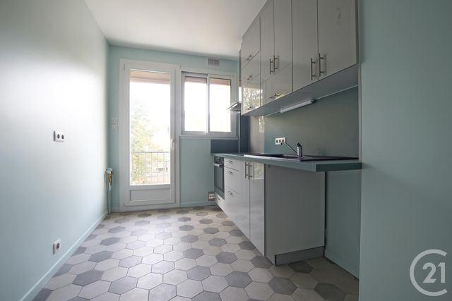 Appartement F3 à louer - 3 pièces - 75.65 m2 - ALFORTVILLE - 94 - ILE-DE-FRANCE - Century 21 Acv