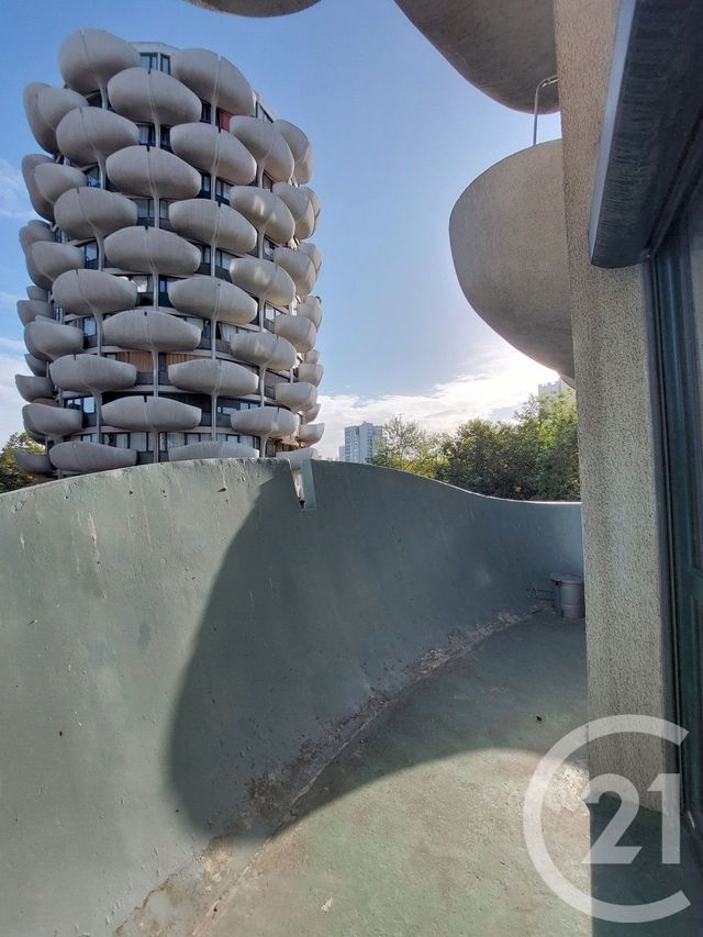 Appartement F3 à louer - 3 pièces - 60.0 m2 - CRETEIL - 94 - ILE-DE-FRANCE - Century 21 Acv
