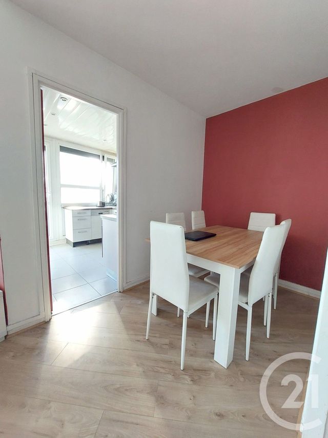 Appartement F3 à louer - 3 pièces - 60.0 m2 - CRETEIL - 94 - ILE-DE-FRANCE - Century 21 Acv