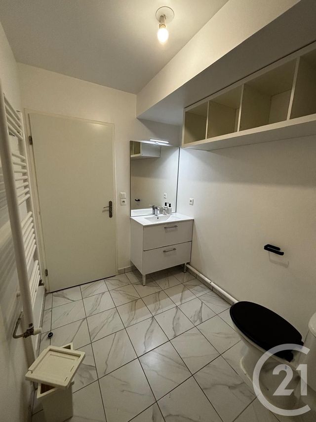 Appartement F2 à louer - 2 pièces - 44.82 m2 - CRETEIL - 94 - ILE-DE-FRANCE - Century 21 Acv