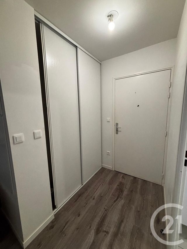 Appartement F2 à louer - 2 pièces - 44.82 m2 - CRETEIL - 94 - ILE-DE-FRANCE - Century 21 Acv