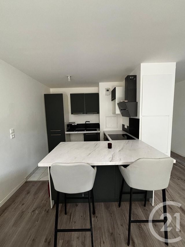 Appartement F2 à louer - 2 pièces - 44.82 m2 - CRETEIL - 94 - ILE-DE-FRANCE - Century 21 Acv
