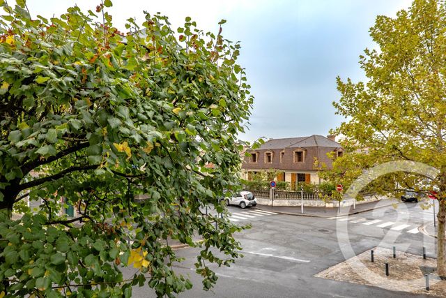 Appartement à vendre - 2 pièces - 43.67 m2 - MAISONS ALFORT - 94 - ILE-DE-FRANCE - Century 21 Acv