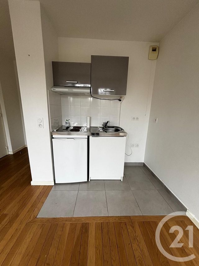 Appartement F1 à louer - 1 pièce - 22.4 m2 - CRETEIL - 94 - ILE-DE-FRANCE - Century 21 Acv