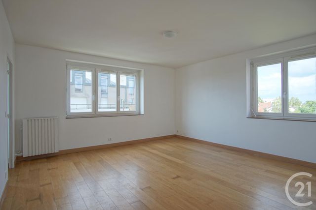 Appartement F2 à louer - 2 pièces - 56.61 m2 - CRETEIL - 94 - ILE-DE-FRANCE - Century 21 Acv