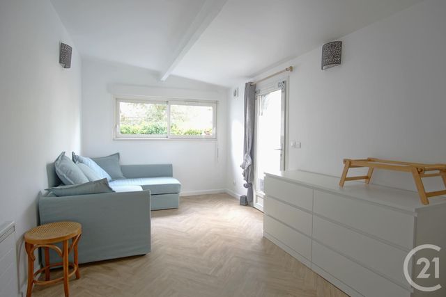 Studio à louer - 1 pièce - 21.83 m2 - ORLY - 94 - ILE-DE-FRANCE - Century 21 Acv