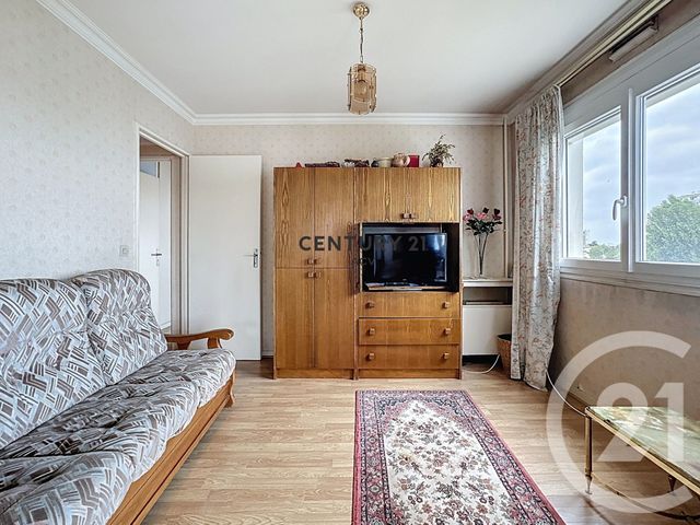 Afficher la photo en grand Appartement F4 à vendre - 4 pièces - 72.09 m2 - MAISONS ALFORT - 94 - ILE-DE-FRANCE - Century 21 Acv