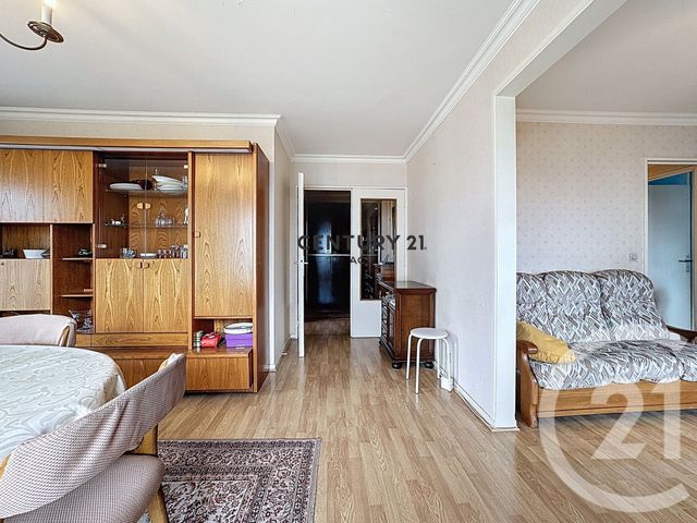 Afficher la photo en grand Appartement F4 à vendre - 4 pièces - 72.09 m2 - MAISONS ALFORT - 94 - ILE-DE-FRANCE - Century 21 Acv