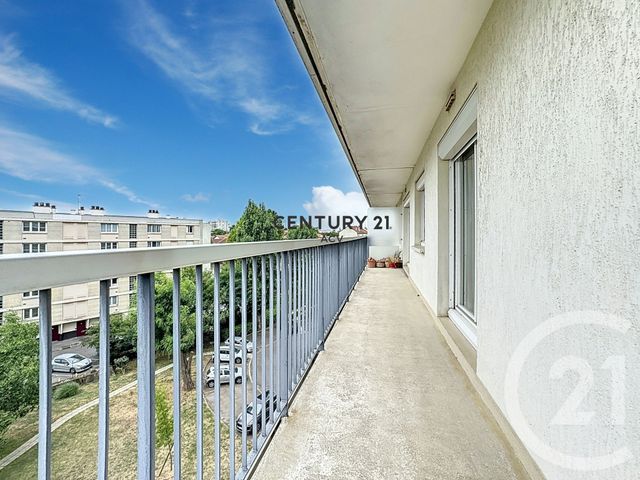 Afficher la photo en grand Appartement F4 à vendre - 4 pièces - 72.09 m2 - MAISONS ALFORT - 94 - ILE-DE-FRANCE - Century 21 Acv