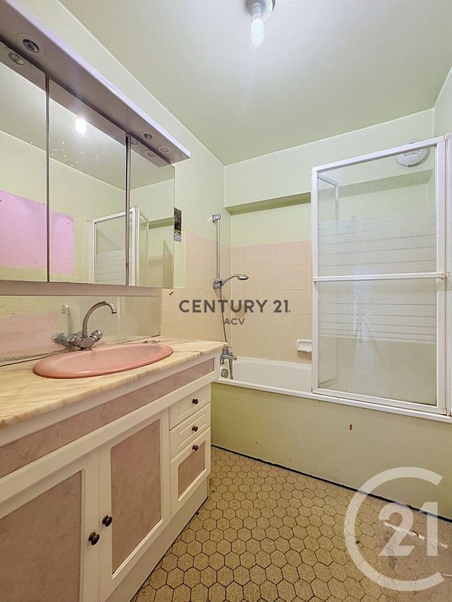 Appartement à vendre - 3 pièces - 68.95 m2 - MAISONS ALFORT - 94 - ILE-DE-FRANCE - Century 21 Acv