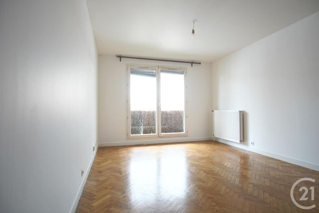 Appartement F2 à louer - 2 pièces - 48.92 m2 - CHOISY LE ROI - 94 - ILE-DE-FRANCE - Century 21 Acv