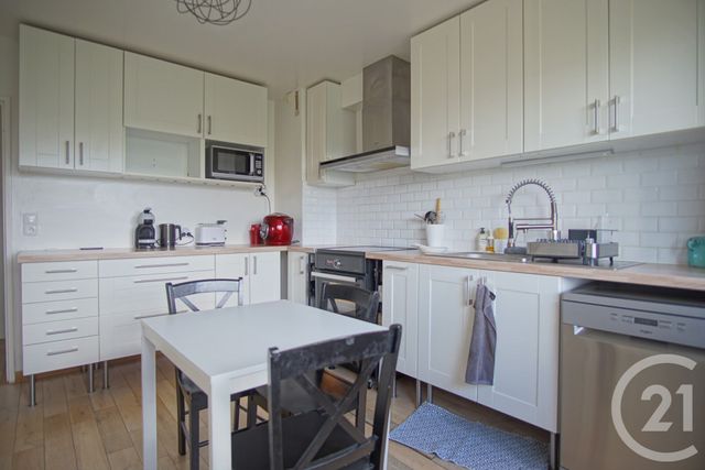 Appartement F4 à louer - 4 pièces - 112.22 m2 - CHOISY LE ROI - 94 - ILE-DE-FRANCE - Century 21 Acv