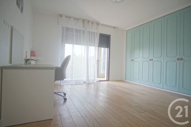 Appartement F4 à louer - 4 pièces - 112.22 m2 - CHOISY LE ROI - 94 - ILE-DE-FRANCE - Century 21 Acv