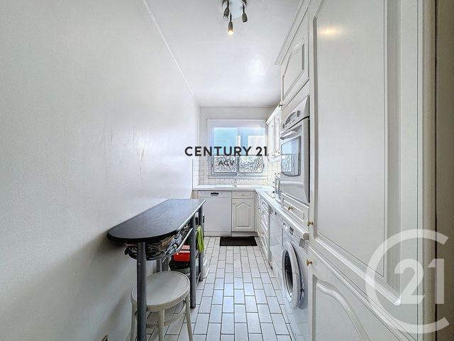 Afficher la photo en grand Appartement à vendre - 4 pièces - 83.17 m2 - MAISONS ALFORT - 94 - ILE-DE-FRANCE - Century 21 Acv