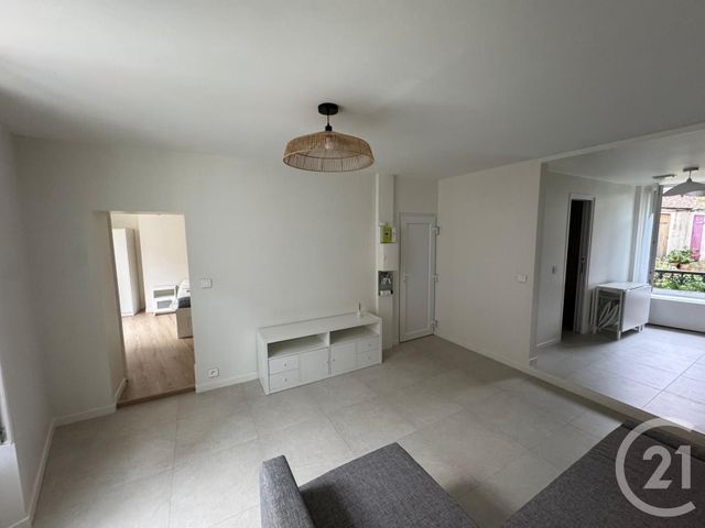 Appartement F2 à louer - 2 pièces - 39.37 m2 - MAISONS ALFORT - 94 - ILE-DE-FRANCE - Century 21 Acv