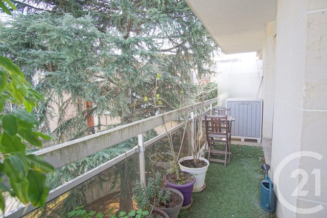 Appartement F3 à louer - 3 pièces - 68.64 m2 - CHOISY LE ROI - 94 - ILE-DE-FRANCE - Century 21 Acv