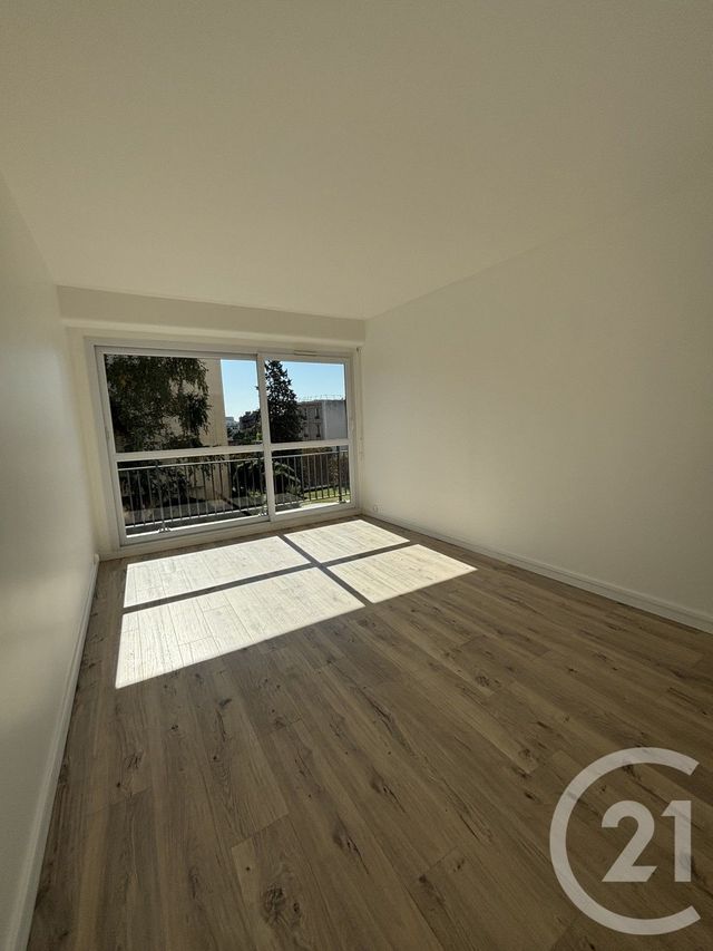 appartement - ST MAUR DES FOSSES - 94