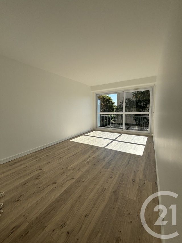 Appartement F3 à louer - 3 pièces - 62.75 m2 - ST MAUR DES FOSSES - 94 - ILE-DE-FRANCE - Century 21 Acv