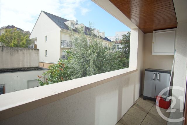 Appartement F1 à louer - 1 pièce - 28.78 m2 - CHOISY LE ROI - 94 - ILE-DE-FRANCE - Century 21 Acv