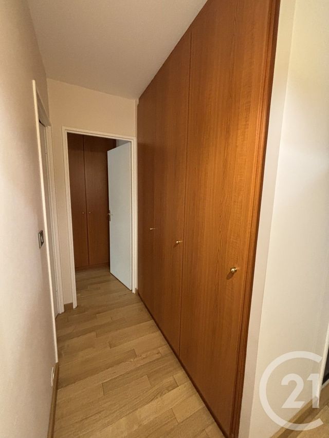 Appartement F3 à louer - 3 pièces - 70.4 m2 - CRETEIL - 94 - ILE-DE-FRANCE - Century 21 Acv