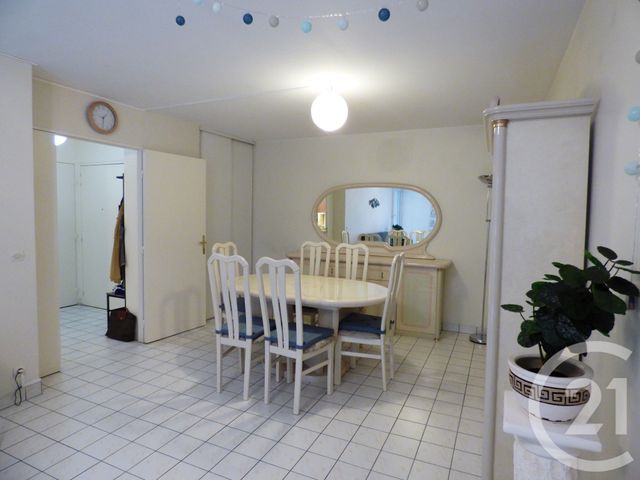 Appartement F3 à louer - 3 pièces - 68.15 m2 - CRETEIL - 94 - ILE-DE-FRANCE - Century 21 Acv
