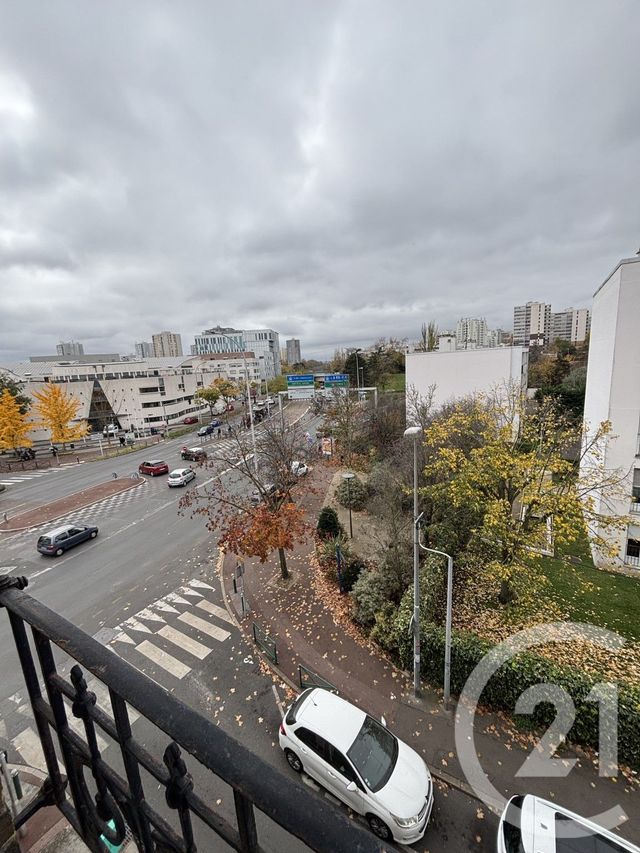 Appartement F3 à louer - 3 pièces - 45.02 m2 - CRETEIL - 94 - ILE-DE-FRANCE - Century 21 Acv