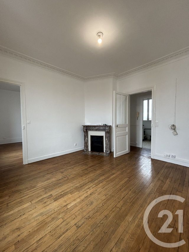 Appartement F3 à louer - 3 pièces - 45.02 m2 - CRETEIL - 94 - ILE-DE-FRANCE - Century 21 Acv