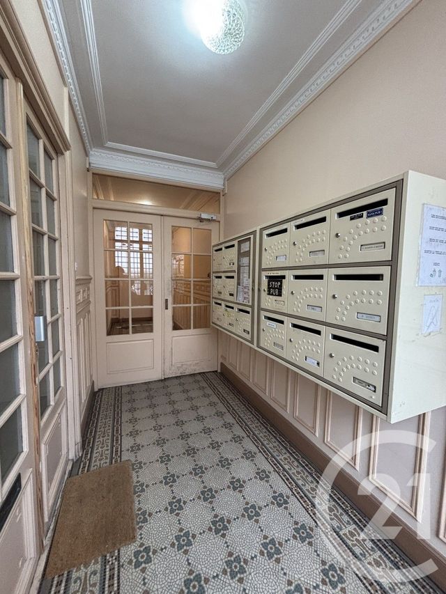 Appartement F3 à louer - 3 pièces - 45.02 m2 - CRETEIL - 94 - ILE-DE-FRANCE - Century 21 Acv