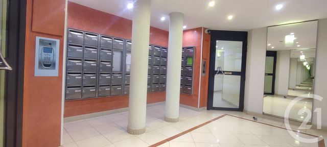 Appartement F3 à louer - 3 pièces - 60.64 m2 - CHOISY LE ROI - 94 - ILE-DE-FRANCE - Century 21 Acv