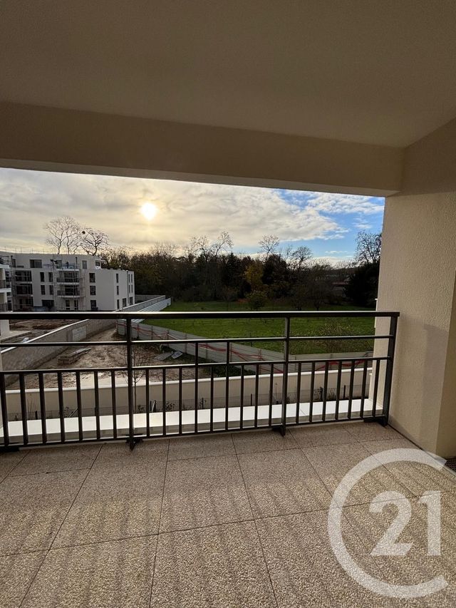 Appartement F3 à louer - 3 pièces - 74.78 m2 - THIAIS - 94 - ILE-DE-FRANCE - Century 21 Acv