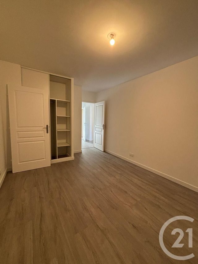 Appartement F3 à louer - 3 pièces - 74.78 m2 - THIAIS - 94 - ILE-DE-FRANCE - Century 21 Acv