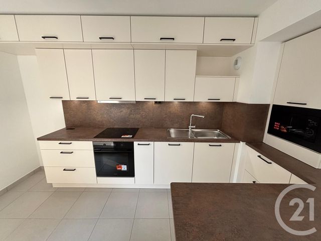 Appartement F3 à louer - 3 pièces - 74.78 m2 - THIAIS - 94 - ILE-DE-FRANCE - Century 21 Acv