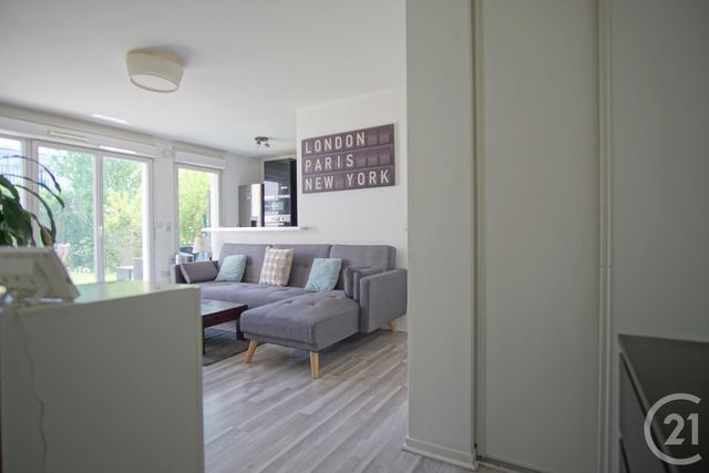 Appartement F2 à louer - 2 pièces - 47.0 m2 - CRETEIL - 94 - ILE-DE-FRANCE - Century 21 Acv