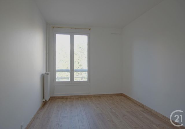 Appartement F3 à louer - 3 pièces - 63.0 m2 - CRETEIL - 94 - ILE-DE-FRANCE - Century 21 Acv