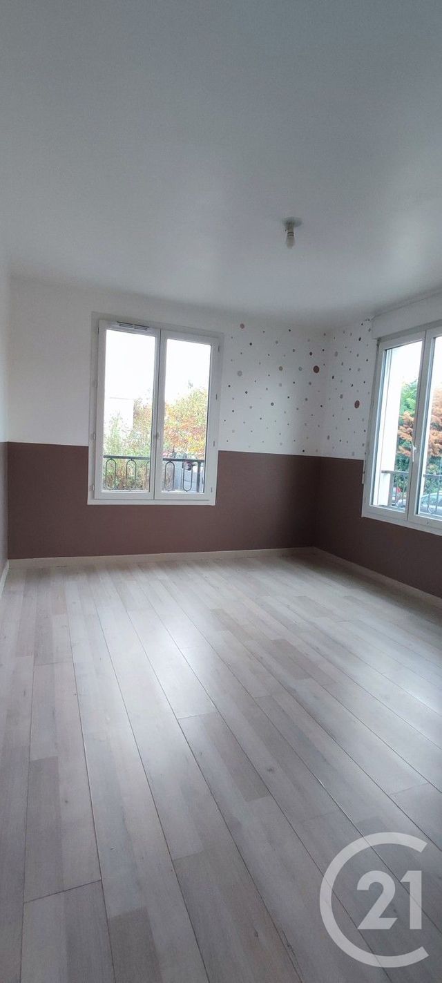 Appartement F3 à louer - 3 pièces - 56.35 m2 - ORLY - 94 - ILE-DE-FRANCE - Century 21 Acv
