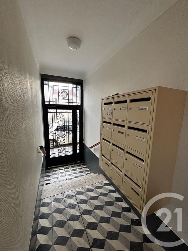 Appartement F3 à louer - 3 pièces - 54.94 m2 - CHOISY LE ROI - 94 - ILE-DE-FRANCE - Century 21 Acv